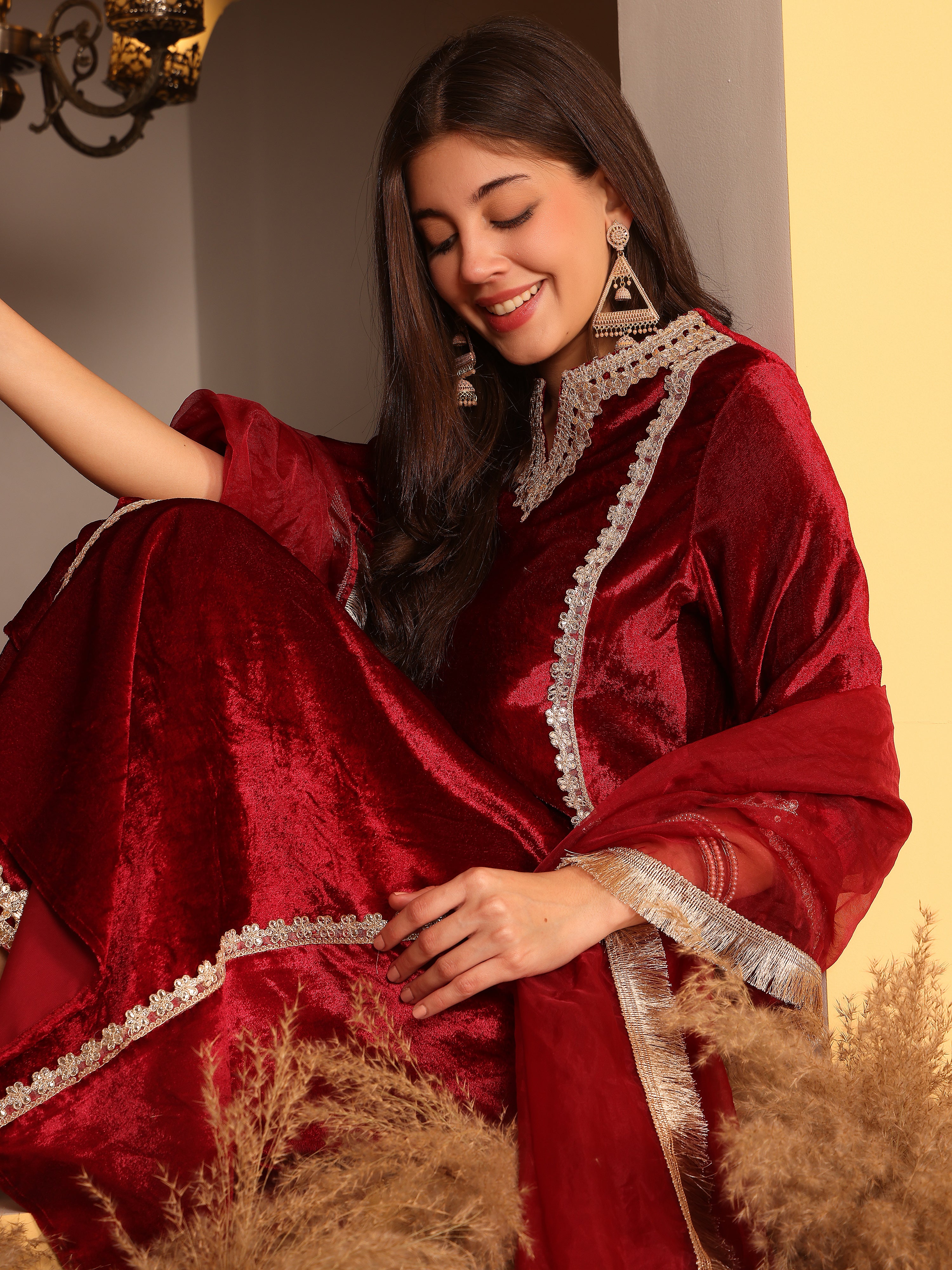 Red velvet suit online